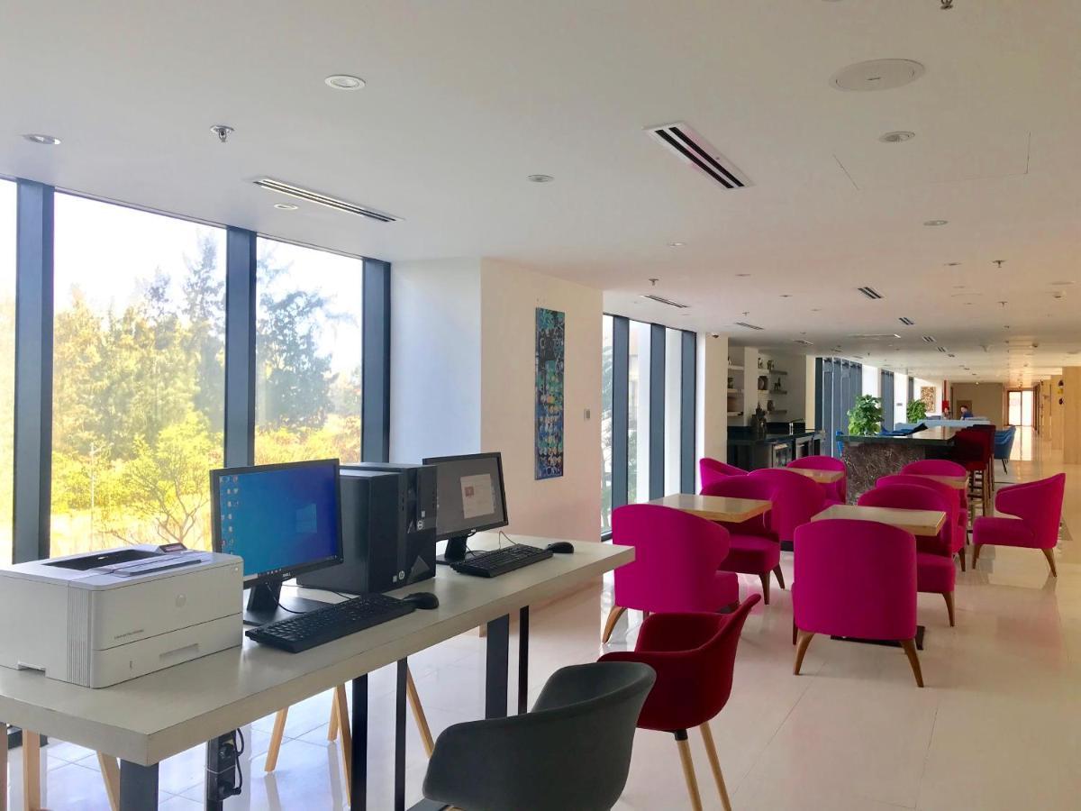 Carinae Danang Hotel Εξωτερικό φωτογραφία
